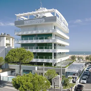 Отель Club House ****